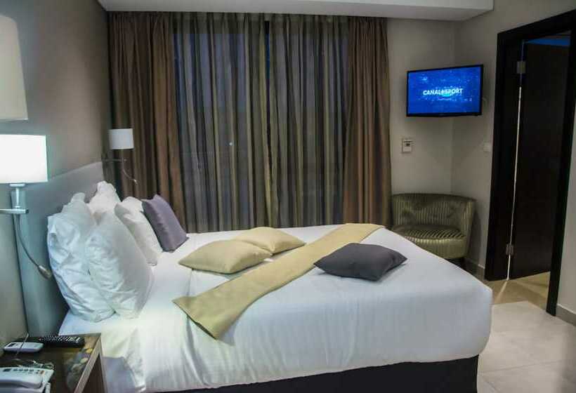 اتاق استاندارد, Selton