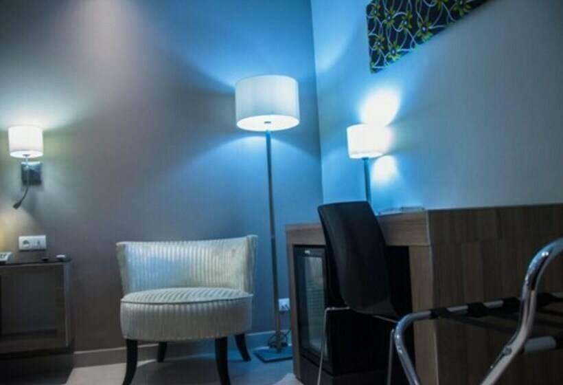 اتاق استاندارد, Selton