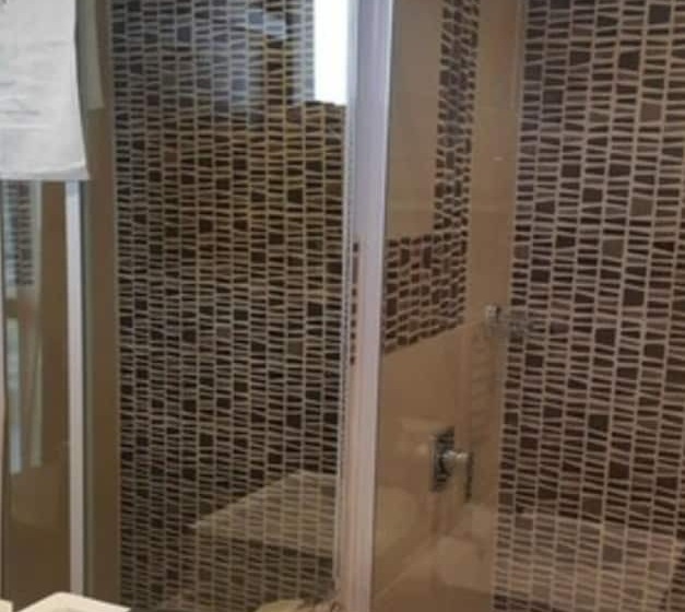 اتاق استاندارد, Selton