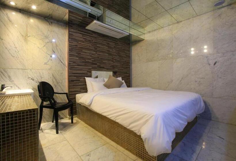 Quarto Superior Cama King, The Ace