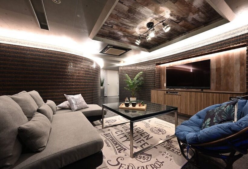 豪华房间, The Scene