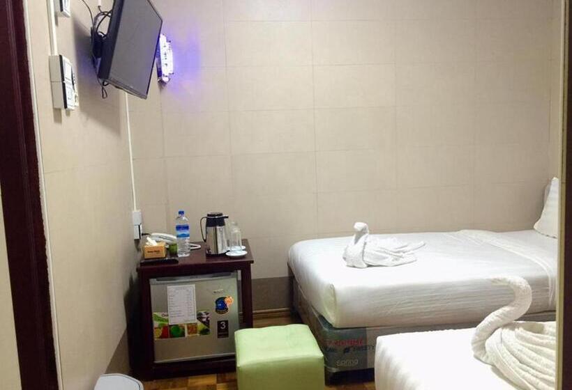 اتاق استاندارد, Pandora Motel