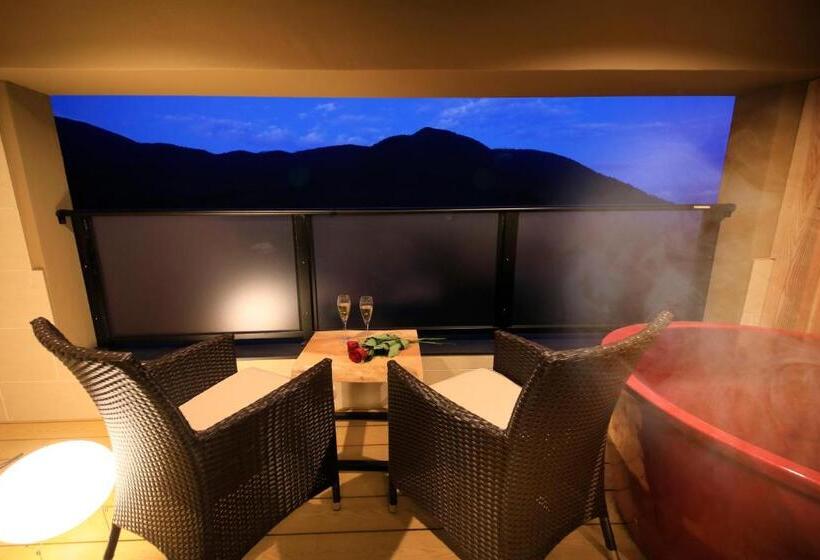 带大床的标准间, Tensui Saryo