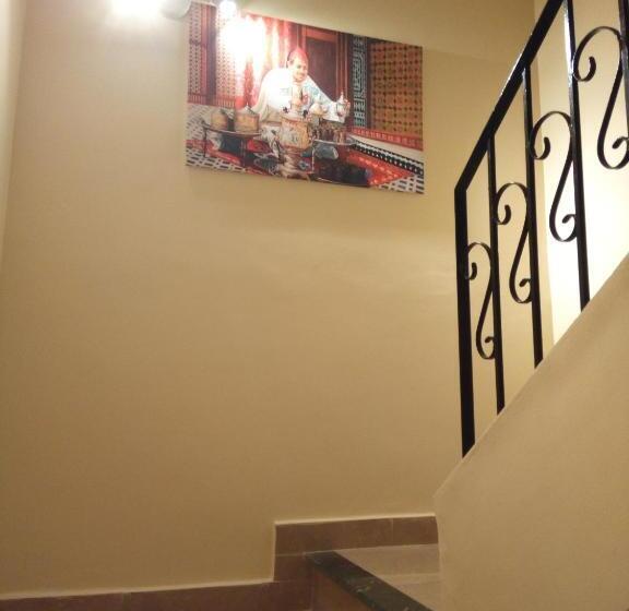 اتاق استاندارد, Studios Taha