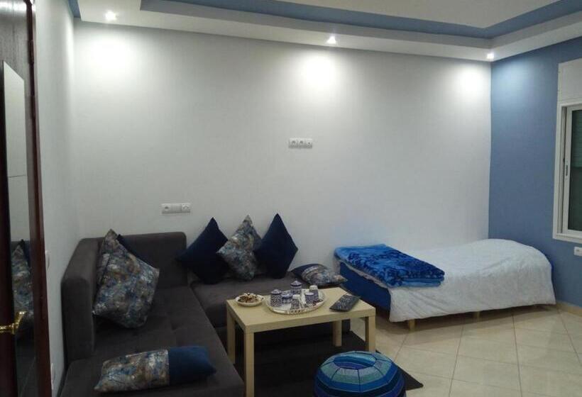 اتاق استاندارد, Studios Taha