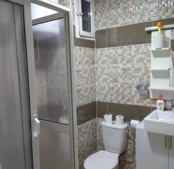 اتاق استاندارد, Studios Taha