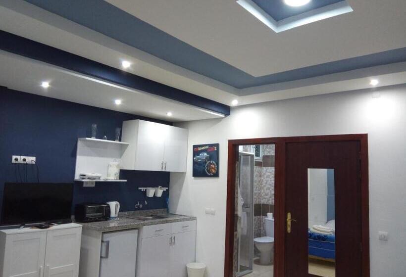 اتاق استاندارد, Studios Taha