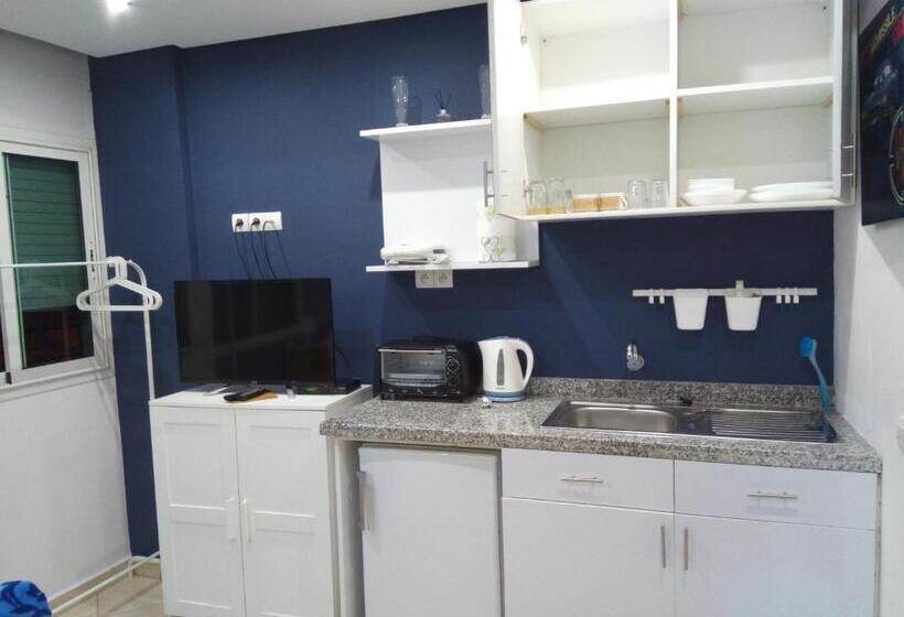 اتاق استاندارد, Studios Taha