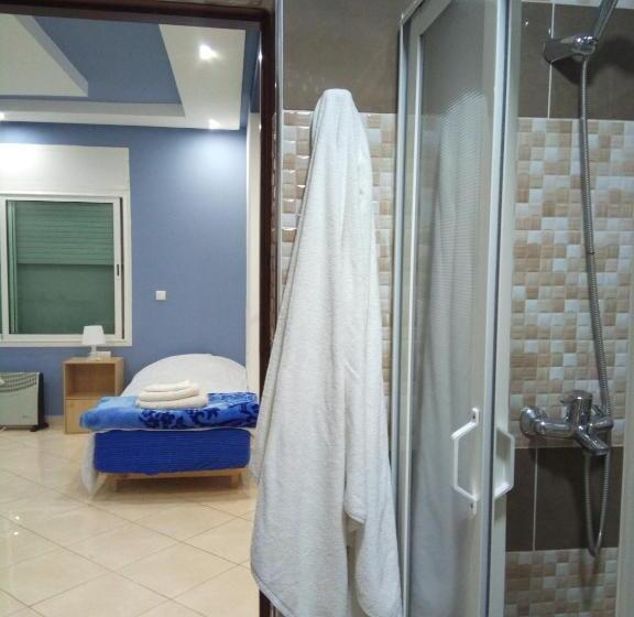 اتاق استاندارد, Studios Taha