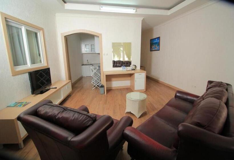 Президентский Люкс, Allisa Resort