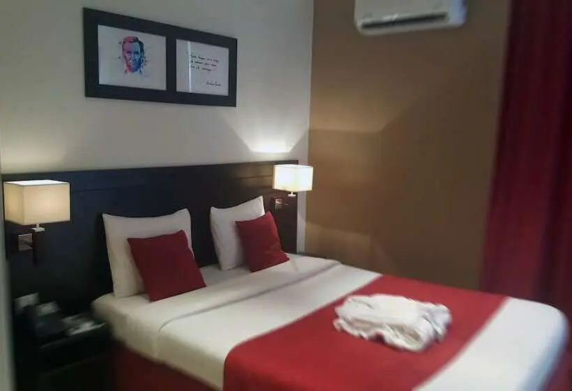 اتاق استاندارد یک نفره, Hôtel M Lys