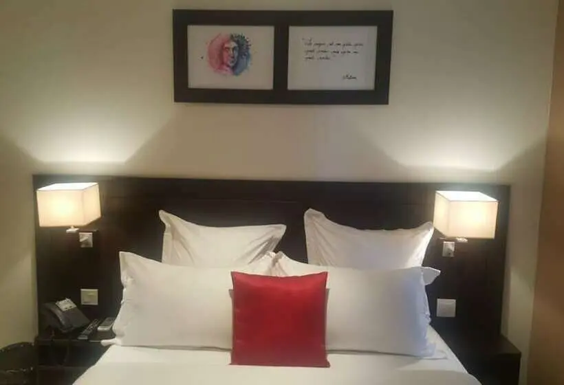 اتاق استاندارد یک نفره, Hôtel M Lys