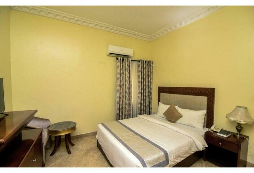 سوییت سوپریور, Royalton Hotels Abuja