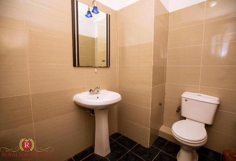 سوییت لوکس, Royalton Hotels Abuja