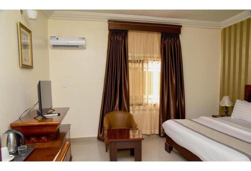 سوییت لوکس, Royalton Hotels Abuja