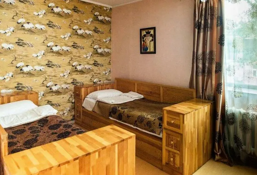 اتاق اکونومی, Lotus Guesthouse