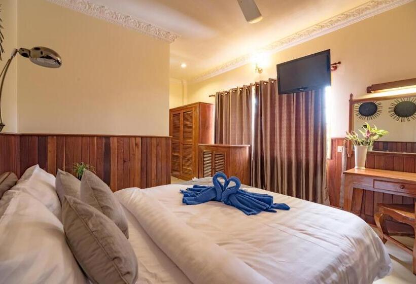 キングサイズベッドのデラックスルーム, The Siem Reap Chilled Backpacker