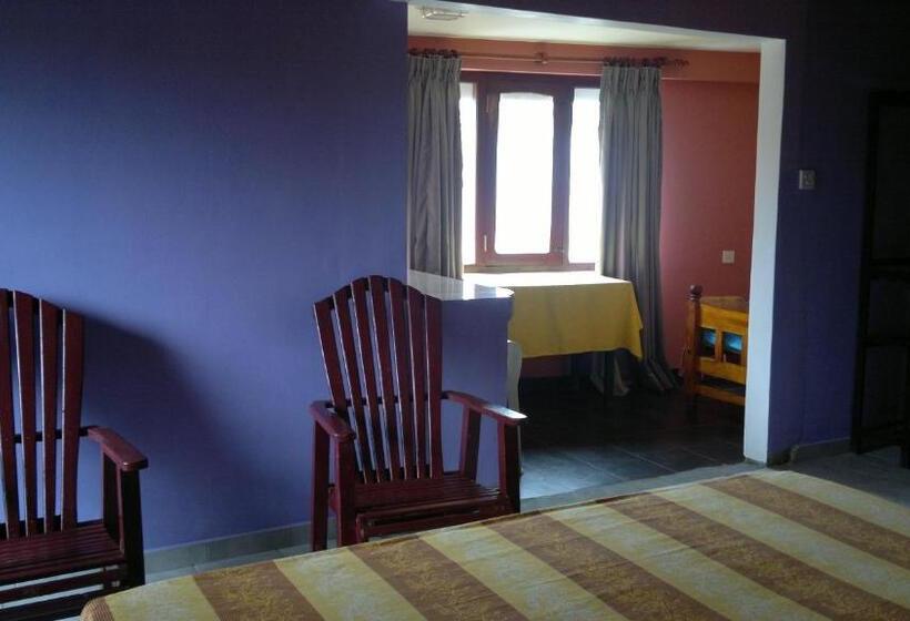 Family Suite, Apollo