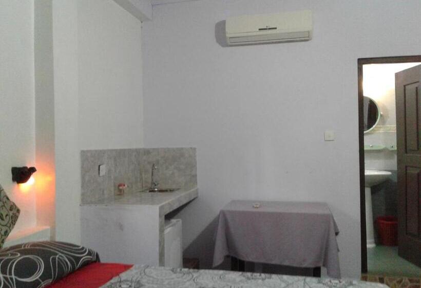 Номер Economy, Apollo