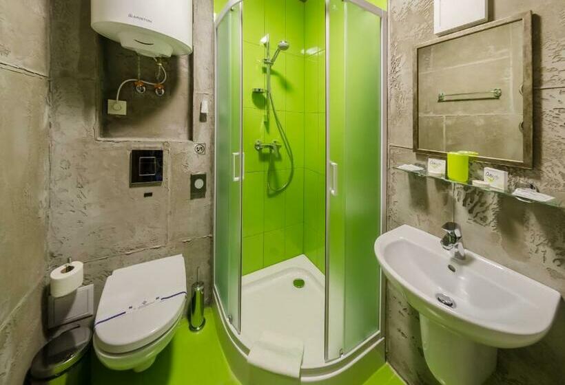 اتاق استاندارد با چشمانداز, Chalet Crepdechine