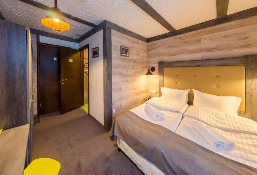 اتاق استاندارد با چشمانداز, Chalet Crepdechine