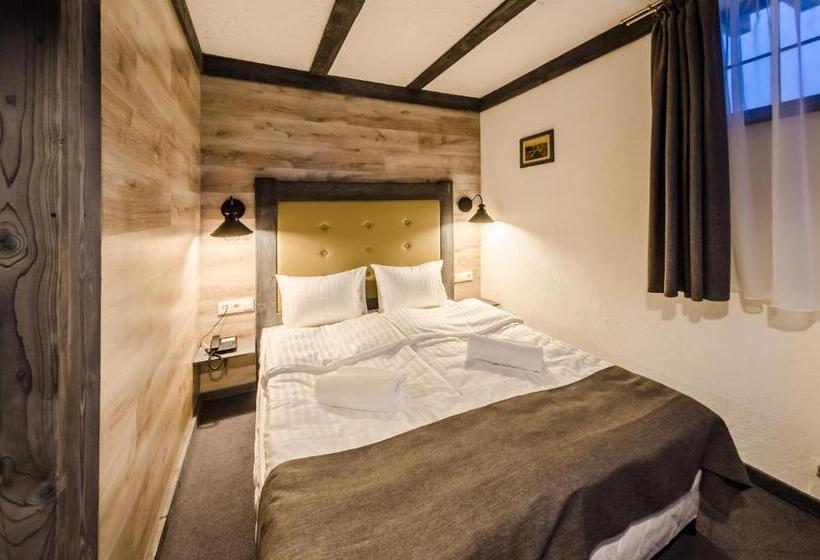 标准间, Chalet Crepdechine