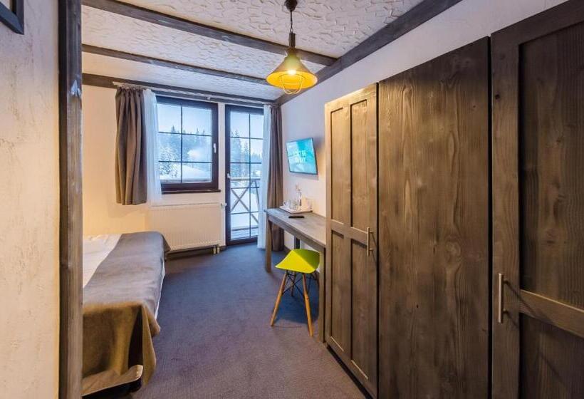 اتاق استاندارد با بالکن, Chalet Crepdechine