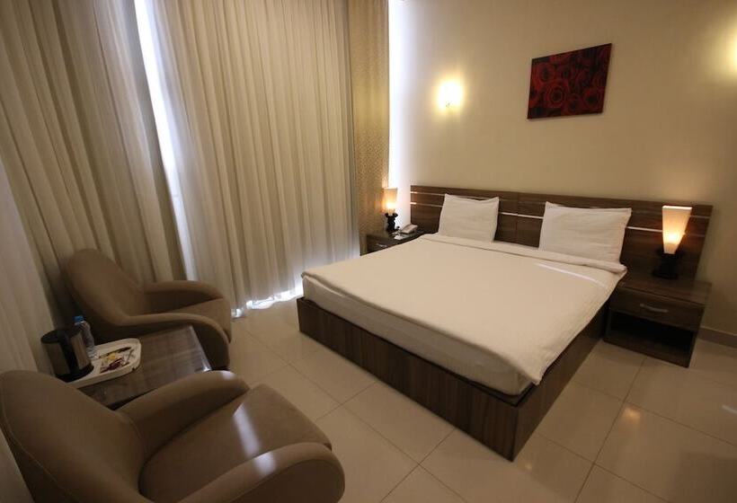 豪华房间, Platinum The First