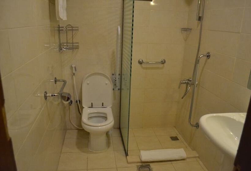 带2个卧室的公寓, Platinum The First