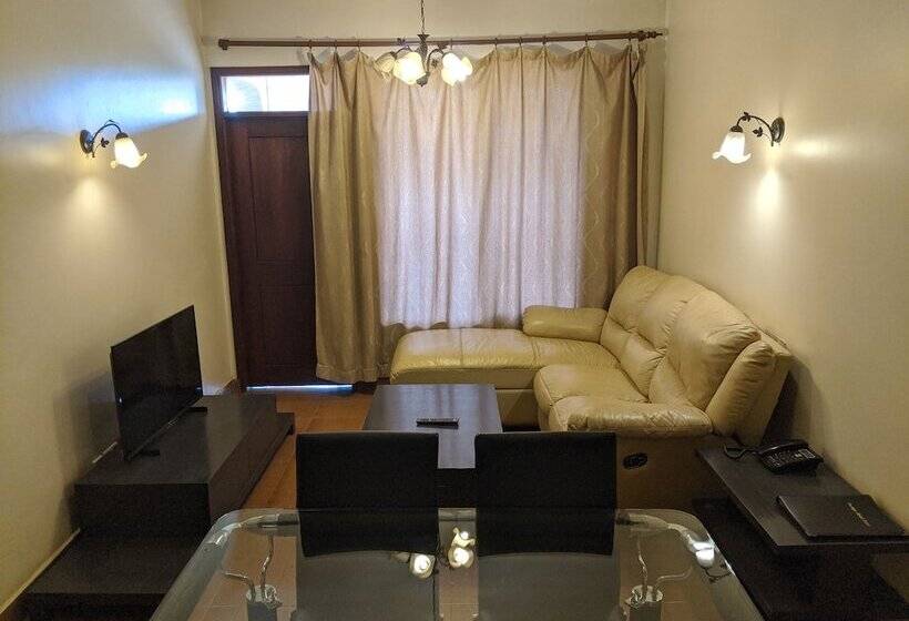 سوییت اجرایی, Prestige Hotel Suites