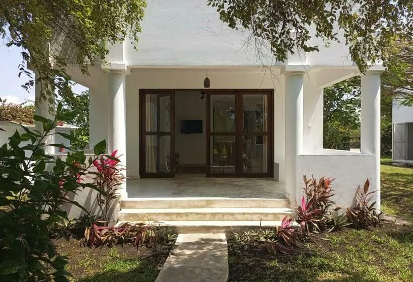ویلای 1 خوابه, Sonrisa Villas