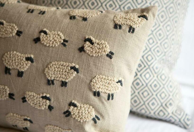 Deluxe Szoba, The Waterfront Boutique