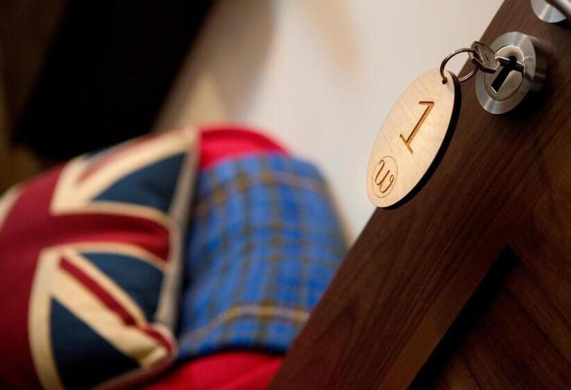 Deluxe Szoba, The Waterfront Boutique