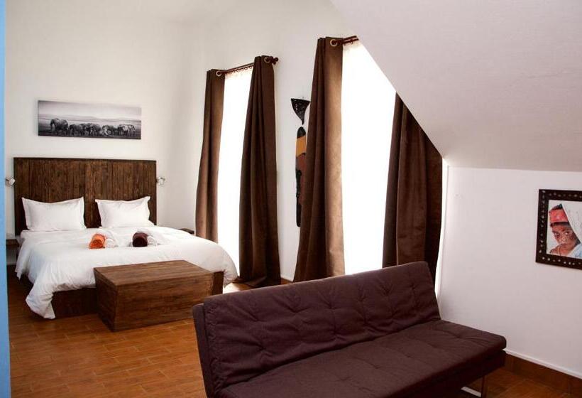 Standard Triple Room with Terrace, Villa Anakao Mauritius