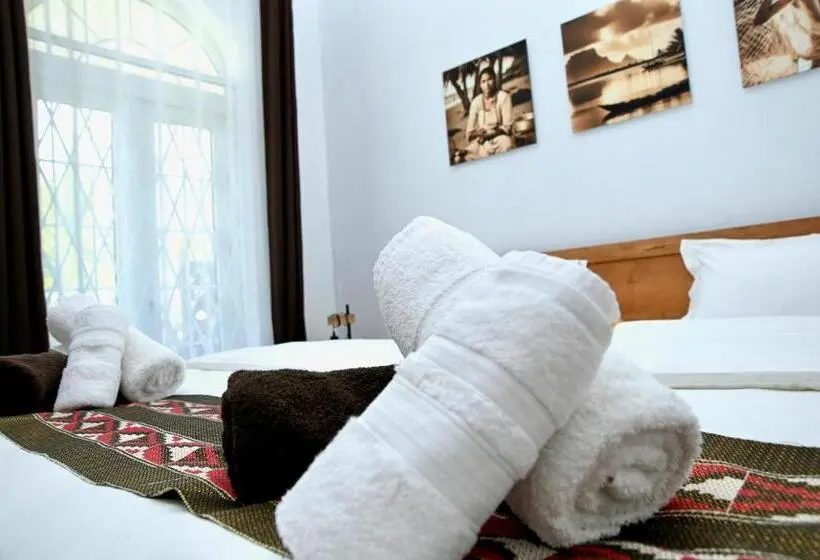 اتاق لوکس با بالکن و چشم‌انداز دریا, Villa Anakao Mauritius