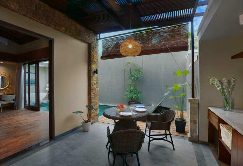 Студия Стандарт, Kamuela Villa Lagoi Bay Bintan