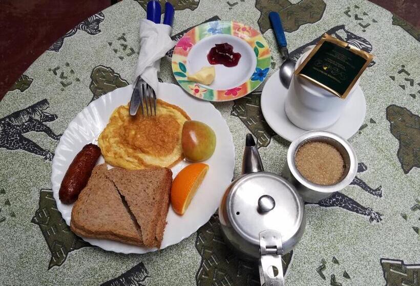 اتاق استاندارد, Triple Eden Resort Naivasha