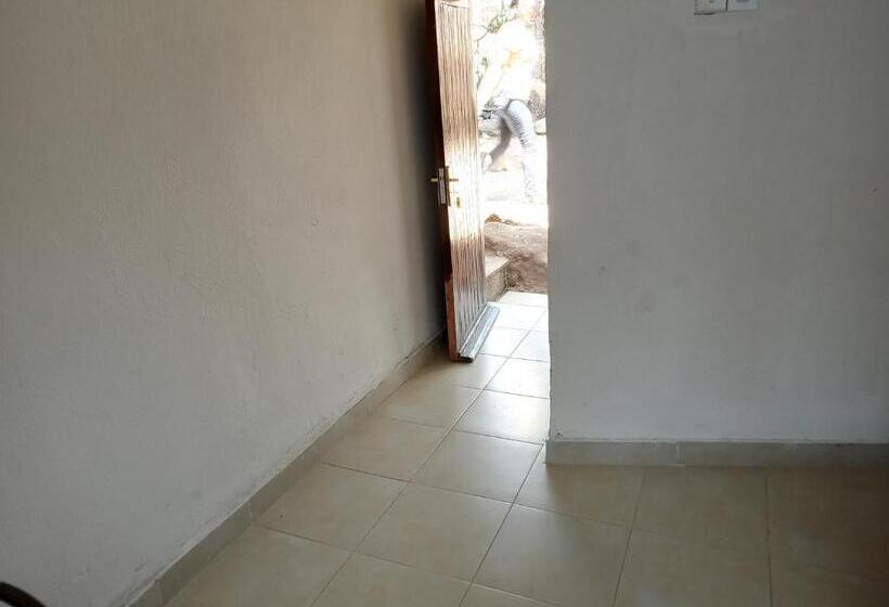 اتاق استاندارد, Triple Eden Resort Naivasha