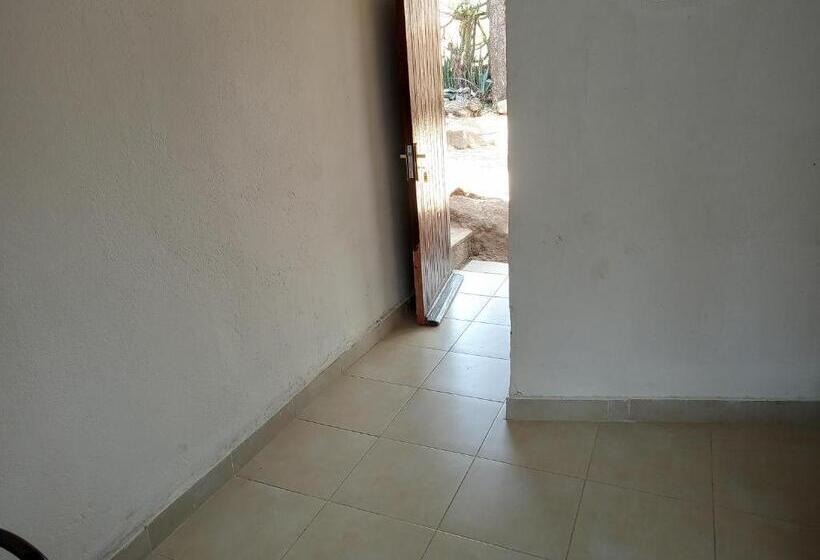 اتاق استاندارد, Triple Eden Resort Naivasha