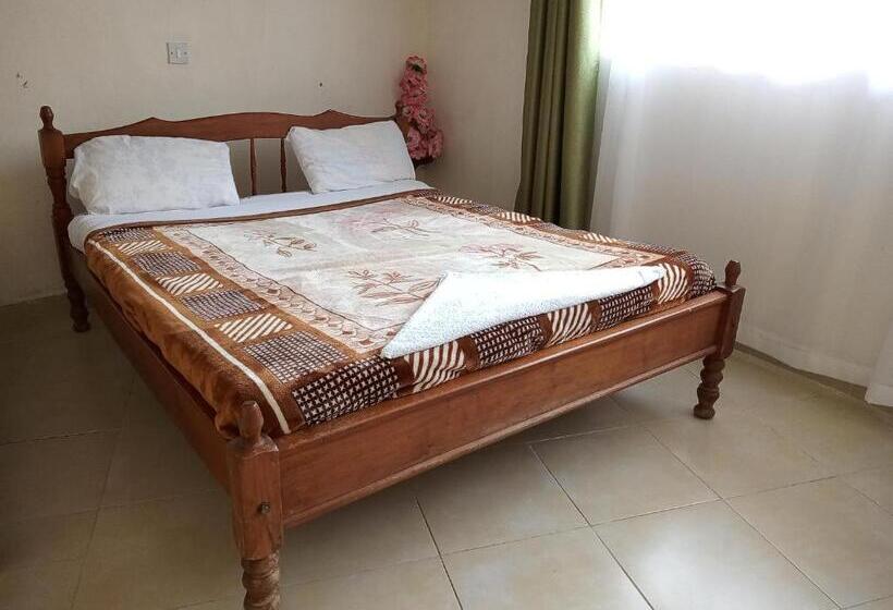 اتاق استاندارد, Triple Eden Resort Naivasha