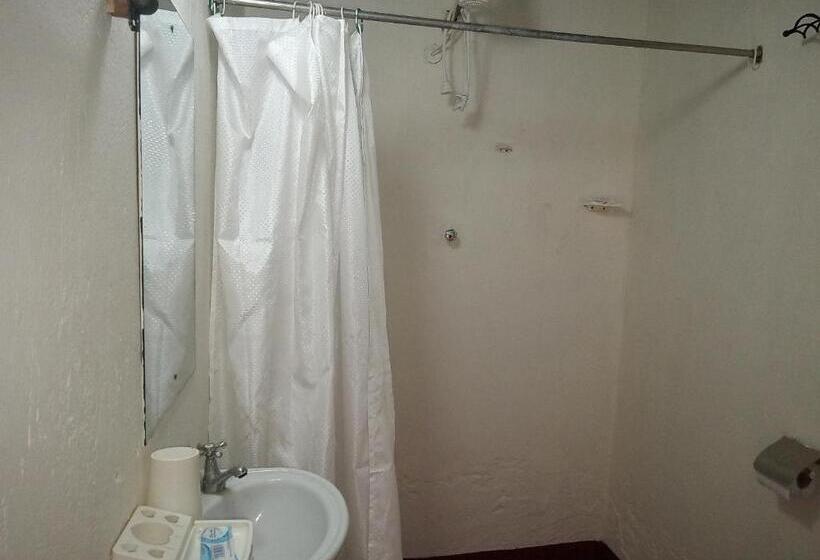 اتاق استاندارد چهار تخته, Triple Eden Resort Naivasha