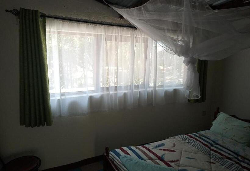 اتاق استاندارد چهار تخته, Triple Eden Resort Naivasha