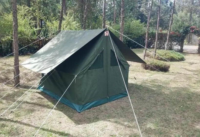 چادر با خدمات رفاهی استاندارد, Triple Eden Resort   Naivasha