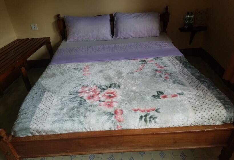 اتاق استاندارد, Triple Eden Resort Naivasha