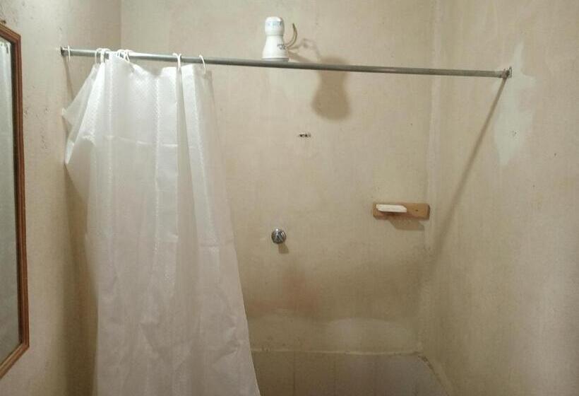 اتاق استاندارد, Triple Eden Resort Naivasha