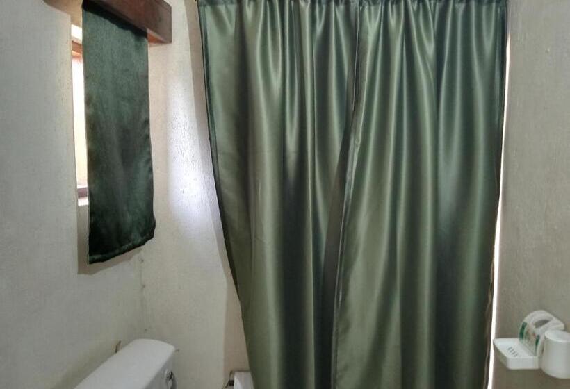 اتاق استاندارد, Triple Eden Resort Naivasha