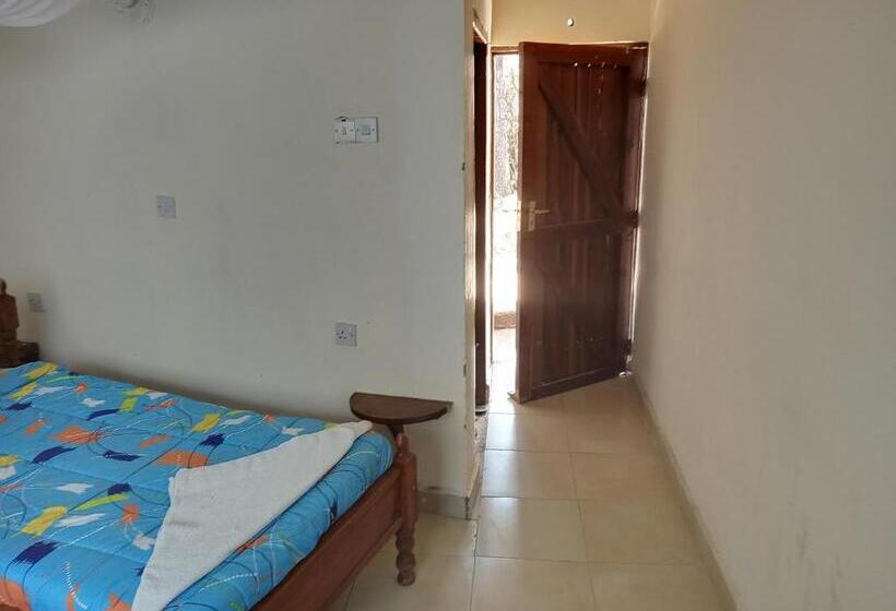 اتاق استاندارد, Triple Eden Resort Naivasha