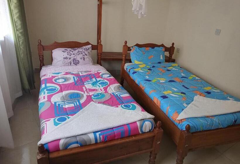 اتاق استاندارد, Triple Eden Resort Naivasha