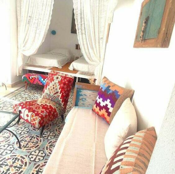 سوییت, Dar R'bat