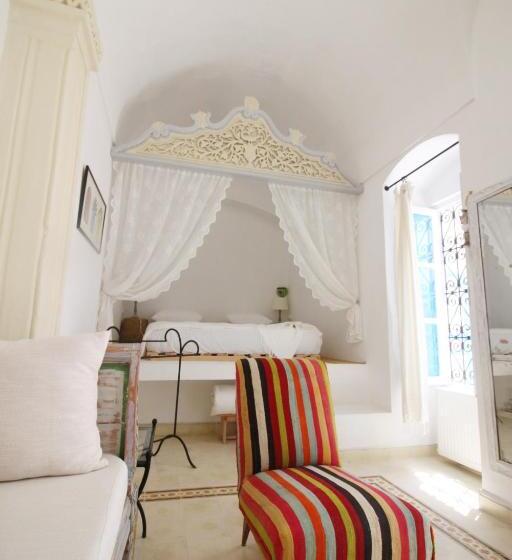 سوییت, Dar R'bat